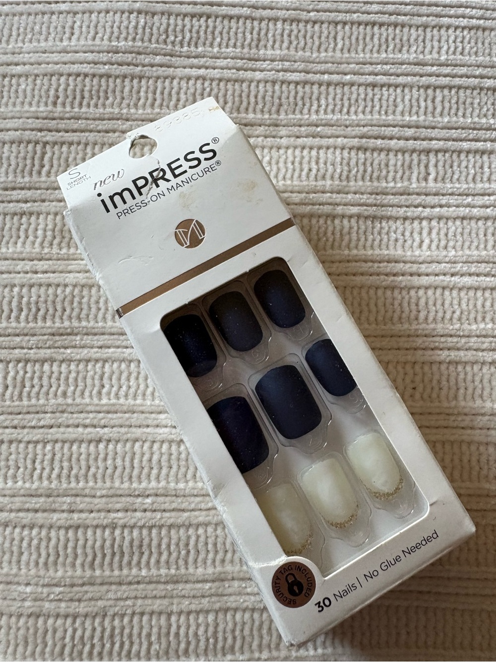 ImPRESS Press-On Manicure – Navy and Cream 30-Count